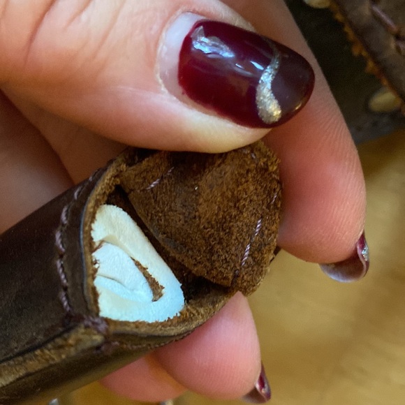 Kattee leather vintage briefcase 17x14x8” - Picture 8 of 17